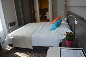 Hotel Enjoy