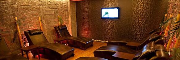 Fourway Hotel SPA & Restaurant