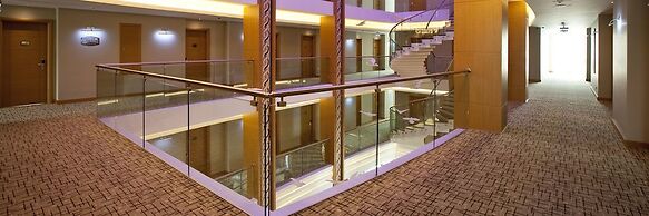 Fourway Hotel SPA & Restaurant