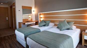 Fourway Hotel SPA & Restaurant