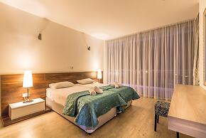 Panorama & Oceania Villas