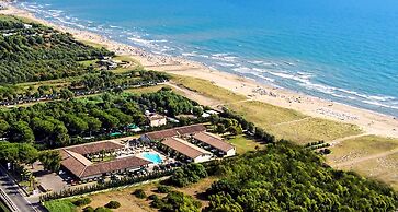 Paestum Inn Beach Resort