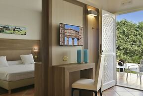 Paestum Inn Beach Resort
