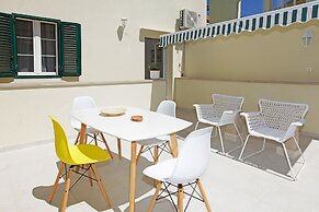 Luxury Seaside Apartments