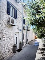 Luxury Seaside Apartments