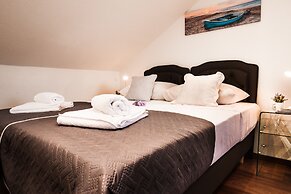 Luxury Seaside Apartments