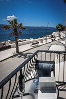 Luxury Seaside Apartments