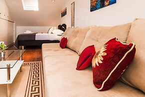 Luxury Seaside Apartments