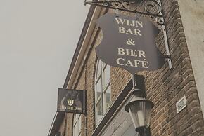Bar-Bistro-Hotel DOK