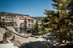 Mazuranic Apartments