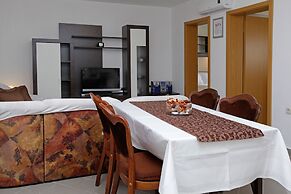 Rose Garden Apartments