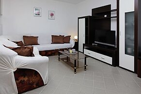 Rose Garden Apartments