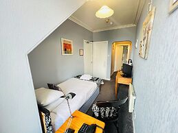 Homesly The George Hotel