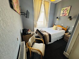 Homesly The George Hotel