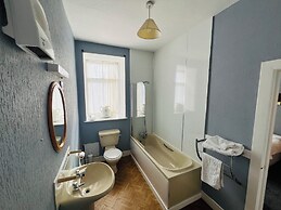 Homesly The George Hotel