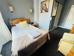 Homesly The George Hotel