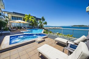 1 Bright Point Apartment 2305