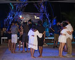 C'Roque Beach Resort