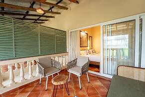 C'Roque Beach Resort