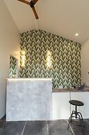 C'Roque Beach Resort