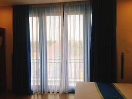 Hoi An Seaside Villa