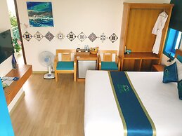 Hoi An Seaside Villa