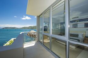 1 Bright Point Apartment 4202