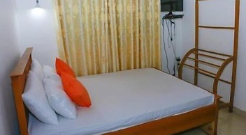 Darshani Hikka Villa