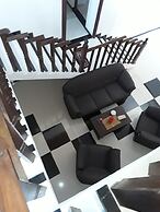 Darshani Hikka Villa