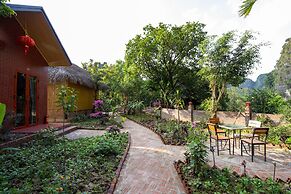 Trang An River View Homestay