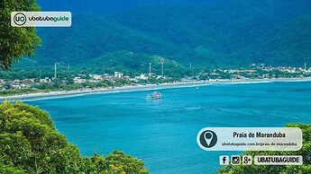 Casa em Ubatuba com Vista para o Mar