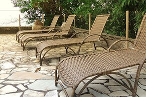 Casa em Ubatuba com Vista para o Mar