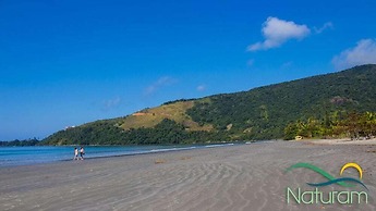 Casa em Ubatuba com Vista para o Mar