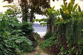 Casa em Ubatuba com Vista para o Mar
