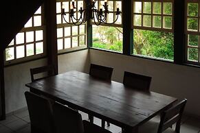 Casa em Ubatuba com Vista para o Mar