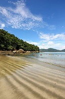 Casa em Ubatuba com Vista para o Mar