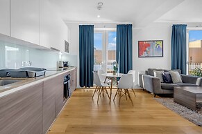 Spacious and Modern apartments Heathrow