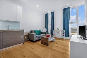 Spacious and Modern apartments Heathrow