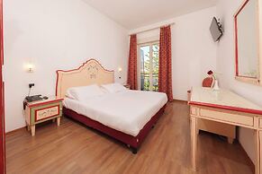 Hotel Aequa