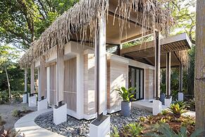 The Gilded Iguana Surf Hotel