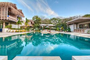 The Gilded Iguana Surf Hotel