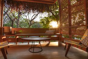 The Gilded Iguana Surf Hotel