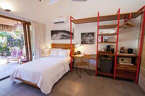 The Gilded Iguana Surf Hotel