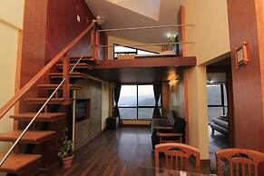 Mount View Executive  The Valley Resort