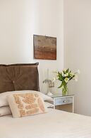 Guest House Maison 6