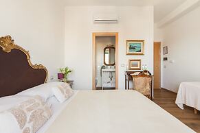 Guest House Maison 6