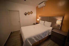 California Comfort and Suites