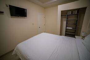 California Comfort and Suites