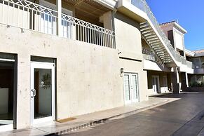 California Comfort and Suites