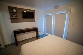 California Comfort and Suites